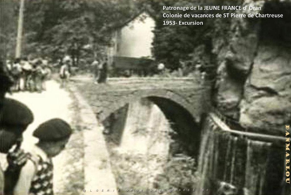 COLO JEUNE FRANCE 1953 excursion au bord de l'eau.jpg